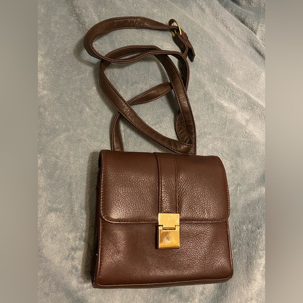 Dark Brown “Field Manor” Leather Purse